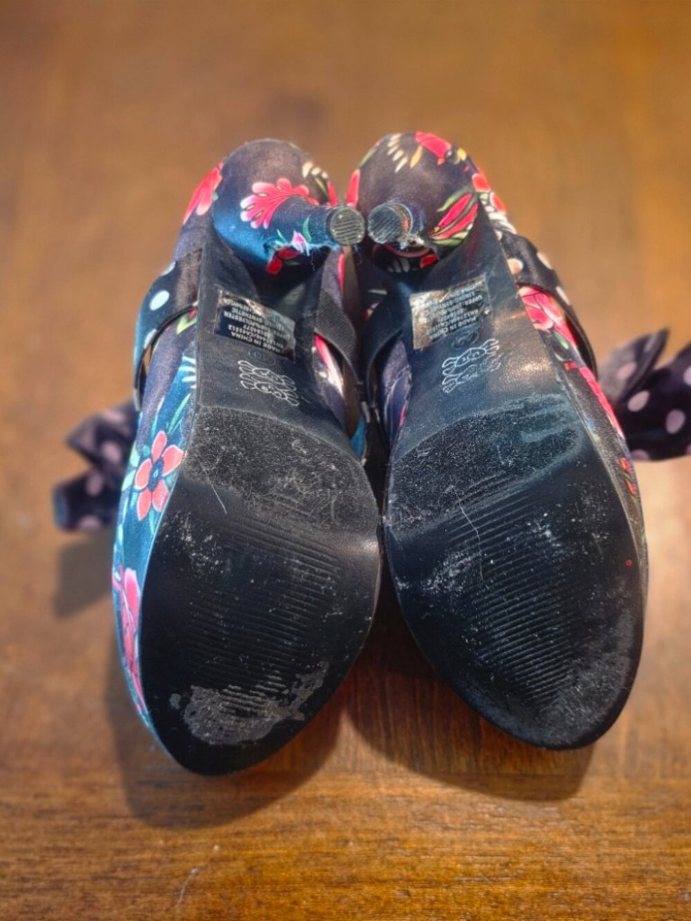 Iron Fist Floral Mary Jane Heels Mixed Prints Bow Strap Rare & Collectible Size - Picture 5 of 5